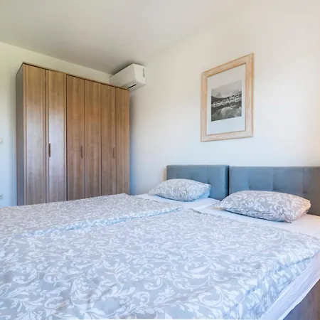 شقة With Swimming Pool Kastel Stafilic, - 24312